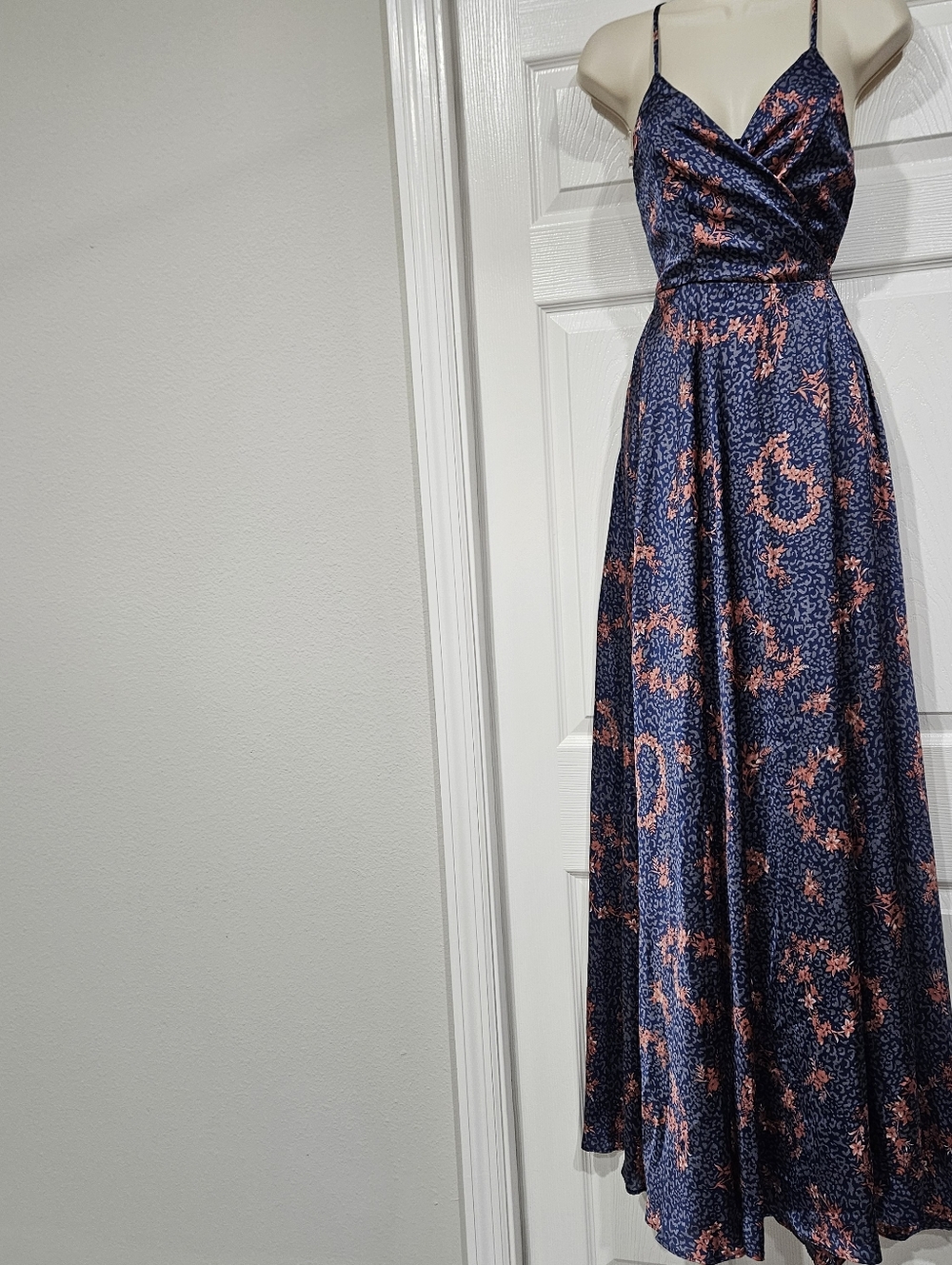 Navy Blue and Coral Floral Maxi Dress – Sleeveless V-Neck